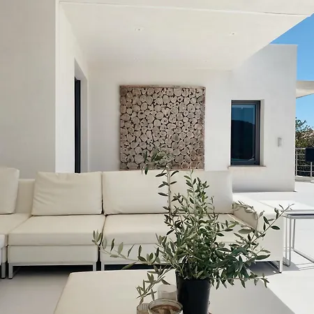 Fontvieille Villa *